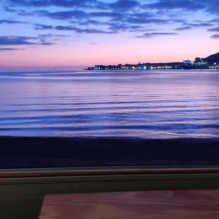 Sur La Apartment Ajaccio (Corsica)